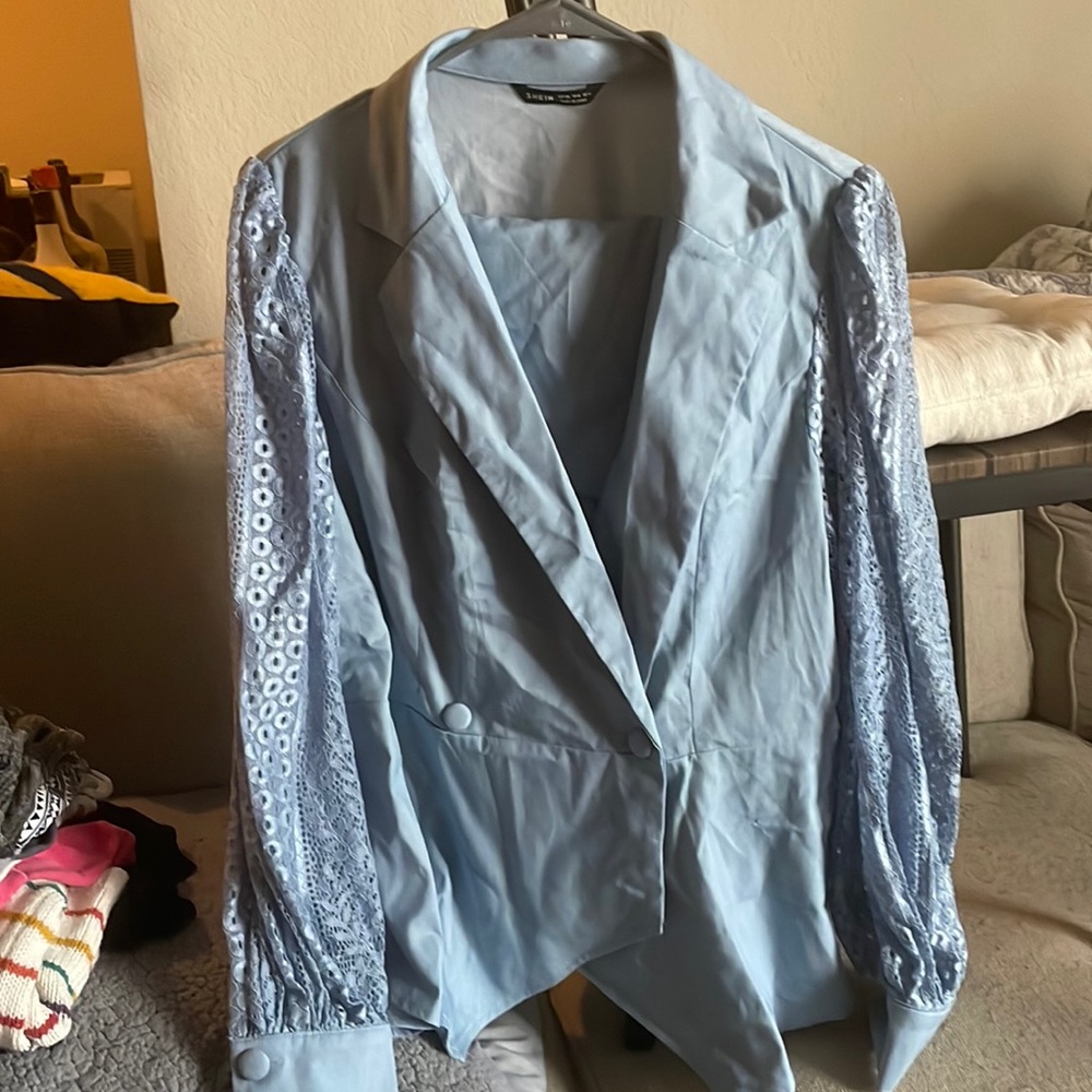 Light blue lace sleeved suit